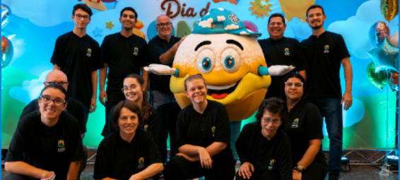 Grupo TOP lança 8ª edição do Sonho Feliz com apresentação do Coral da APAE de Blumenau