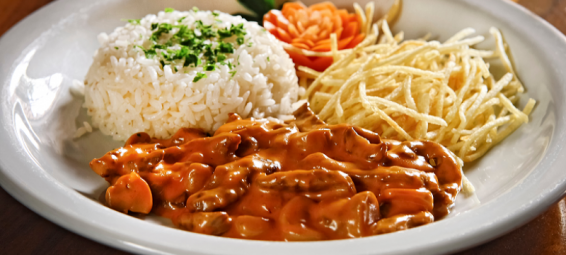 Estrogonofe de Carne